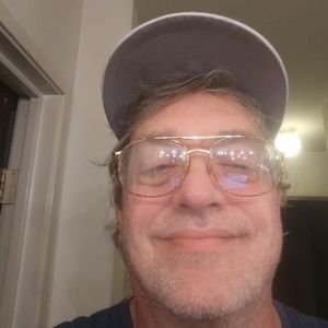 Meet your Posher, Bob